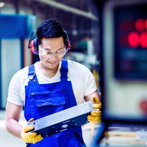 עיבוד שבבי מדויק בעולם הבריאות והסיעוד